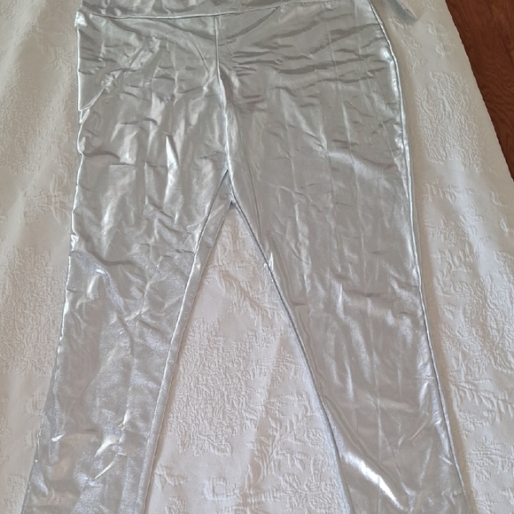 Shimmering Silver Womens 2X Leggings Elizabeth & Nicole - Picture 4 of 11